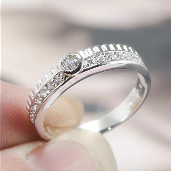 Jewelry - 14k white gold plated ring band wedding diamond sz 8